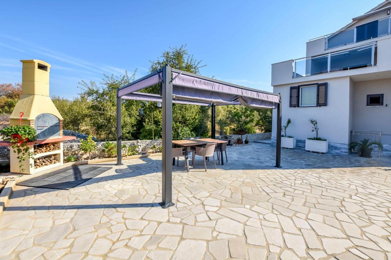 Apartments Visnja Rogoznica  Exteriér fotografie